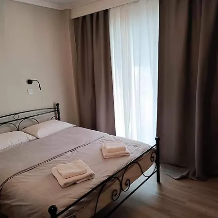 κεντρικό, άνετο, διαμέρισμα 3λεπτά από την παραλία